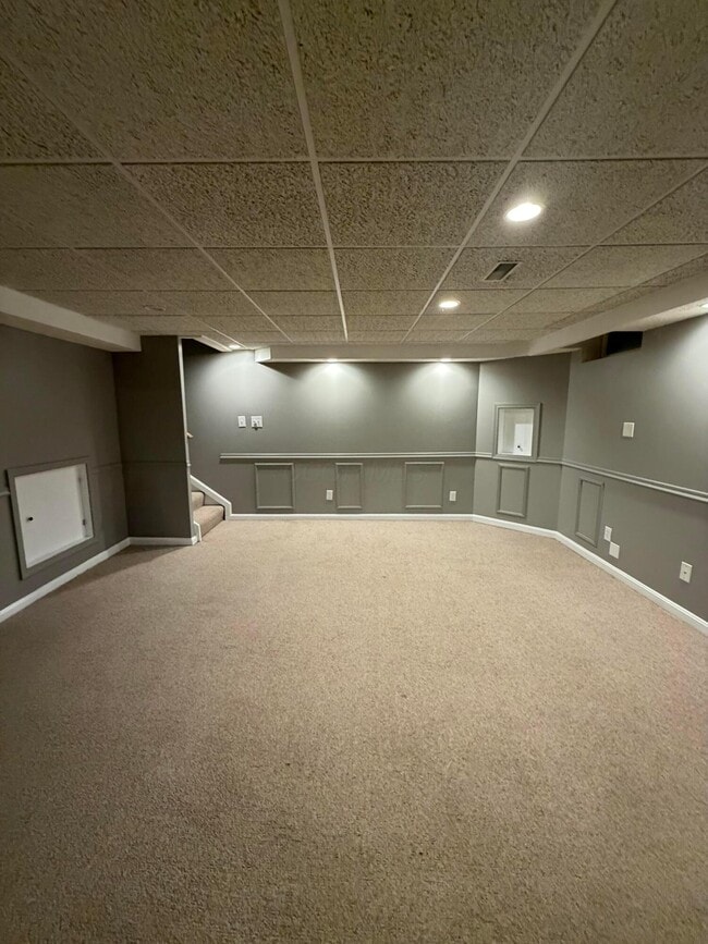 Photo - 8735 Olenbrook Dr