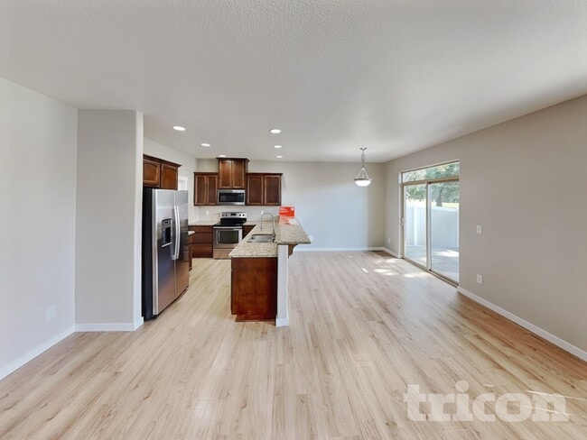Photo - 7615 NE 60th Way