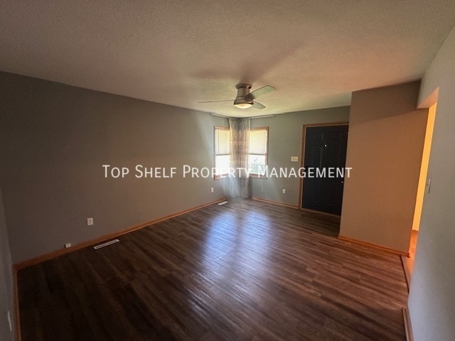 Photo - 312 NE Harvey St