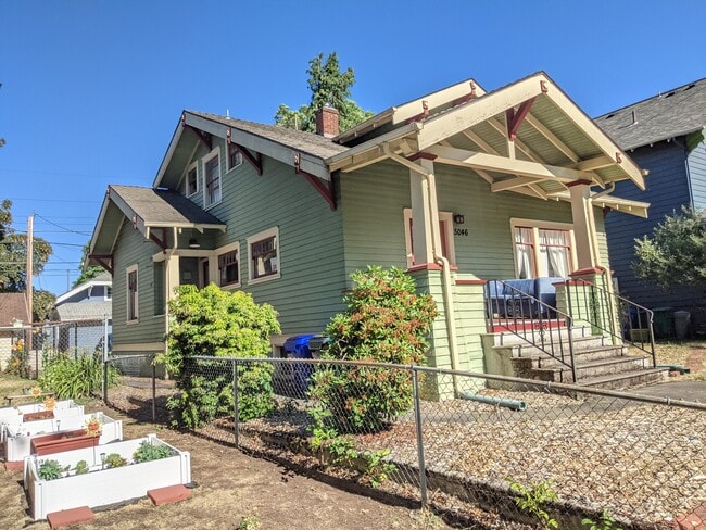 Photo - 5046 NE Mallory Ave