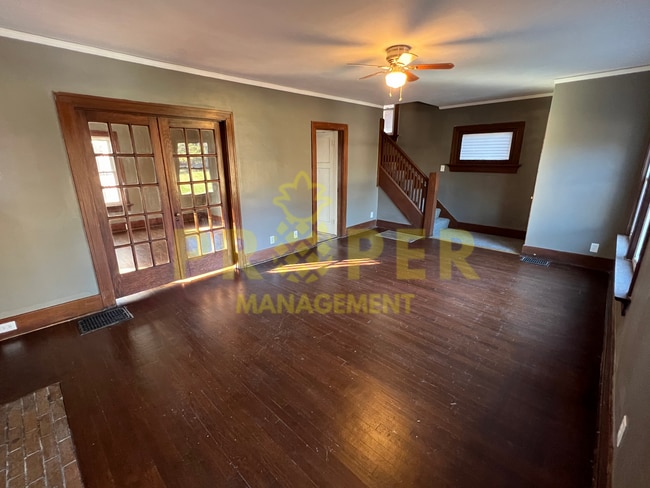 Photo - 3 bedrooms 1 bathrooms house for rent