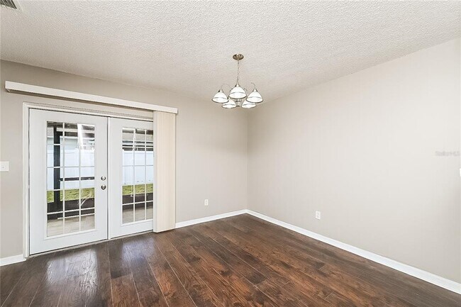 Photo - 1406 Cromwell Dr