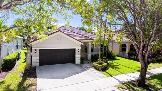 Photo - 830 Lavender Cir