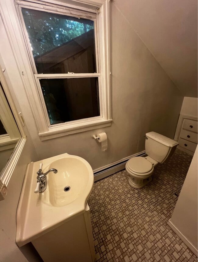 Photo - 72 Prospect St Unit Prospect St