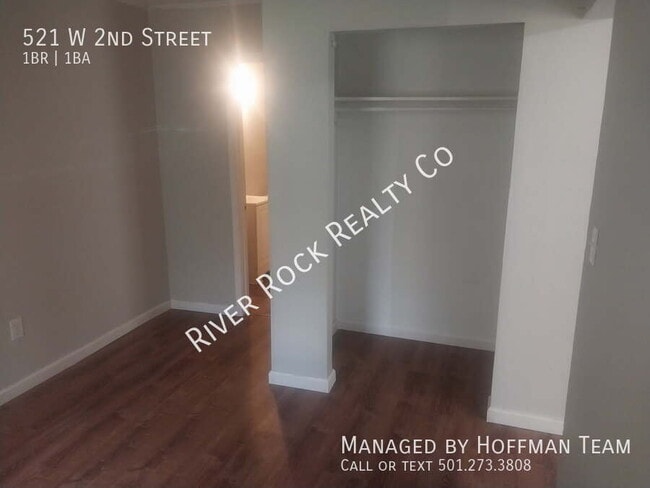 Photo - 521 W 2nd Ave
