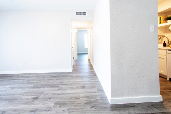 Photo - Gazebo Apartments (Denton, Tx)