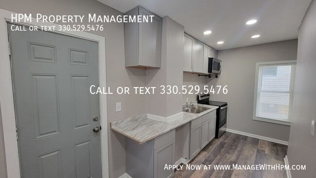 Photo - 392 Bailey Ct