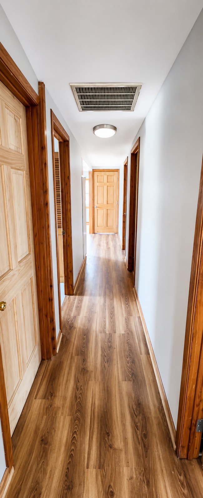 Photo - 7719 W Catalpa Ave Unit 2