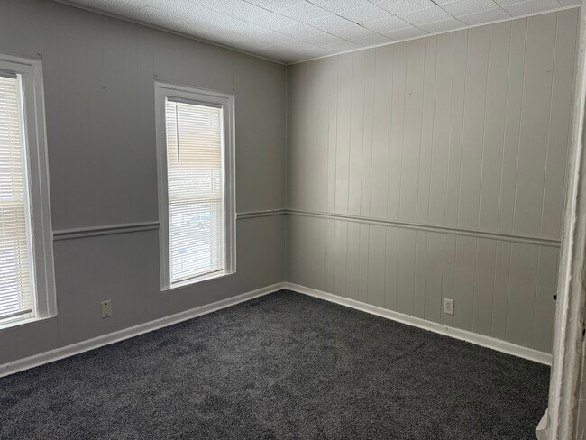 Photo - 2 Bed/1 Bath - Unit 516O Unidad 516O