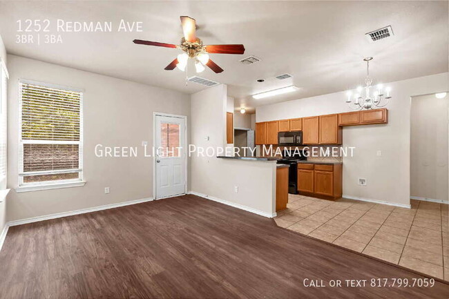 Photo - 1252 Redman Ave
