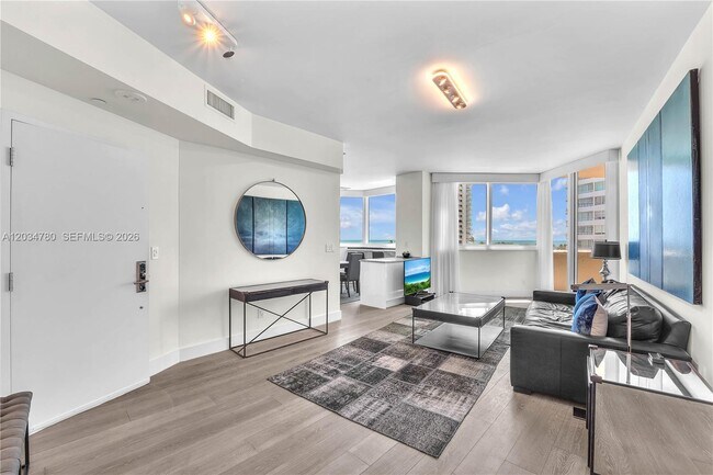 Photo - 300 South Pointe Dr Unit 809