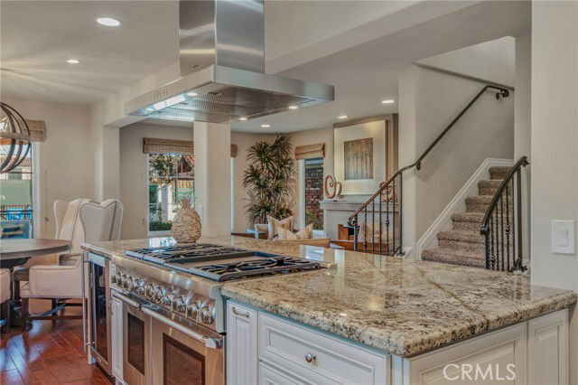 Building Photo - 107 Via San Remo