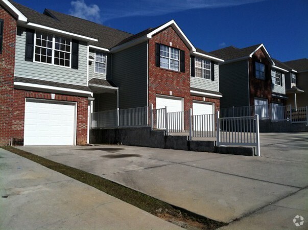 Building Photo - 1585 Crescent Hills Dr Rental
