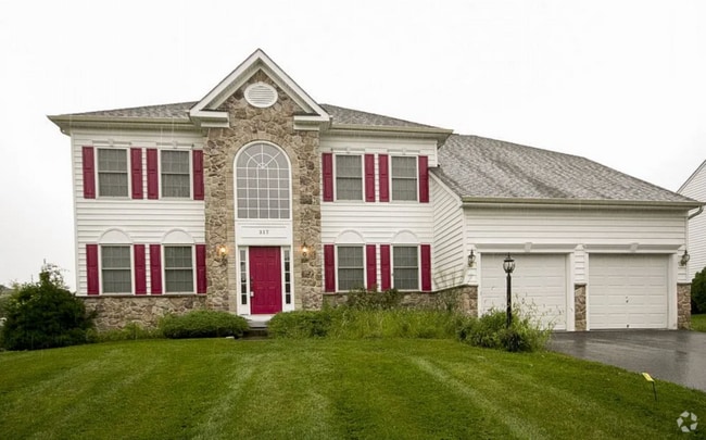 Building Photo - 317 Chamborley Dr Rental