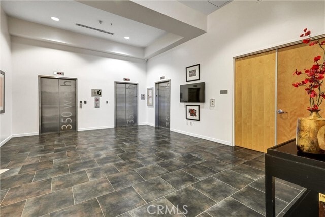 Photo - 350 W Ash St Unit 103