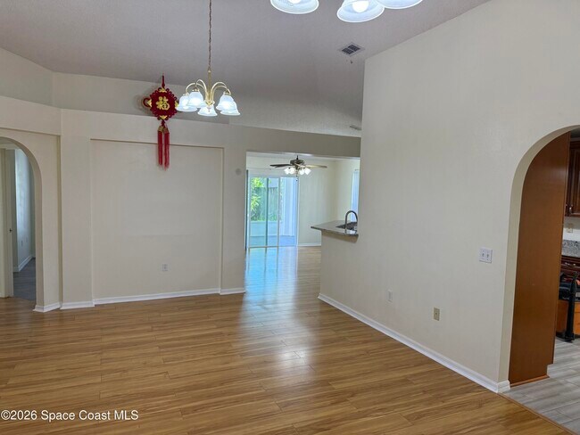 Photo - 1178 White Oak Cir