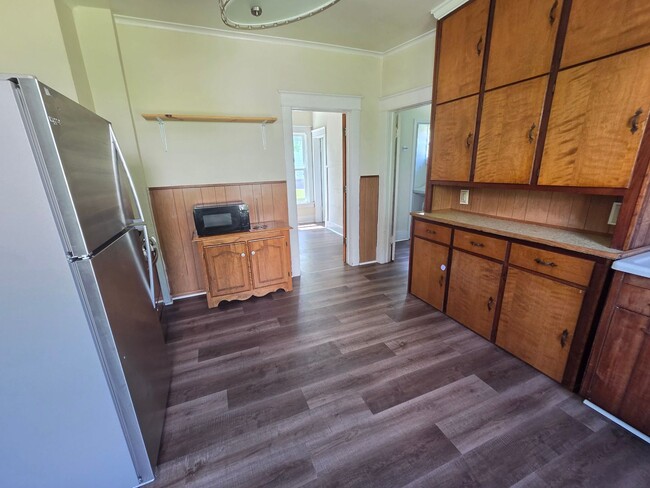 Photo - Lower 3 bedroom unit