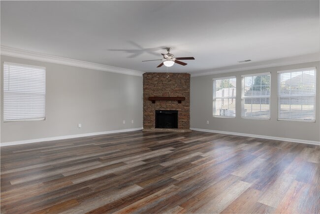 Photo - 2415 Bell Manor Dr SW