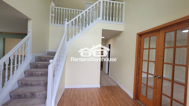 118 Laughlin Dr