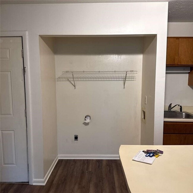 Photo - 6408 Starbrook Dr