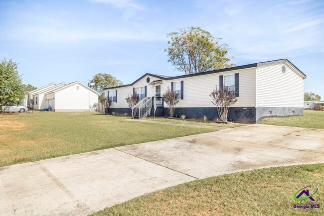 Photo - 158 Emerald Blvd