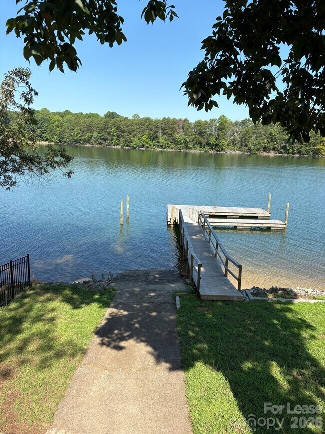 Photo - 7750 Anglers Wy