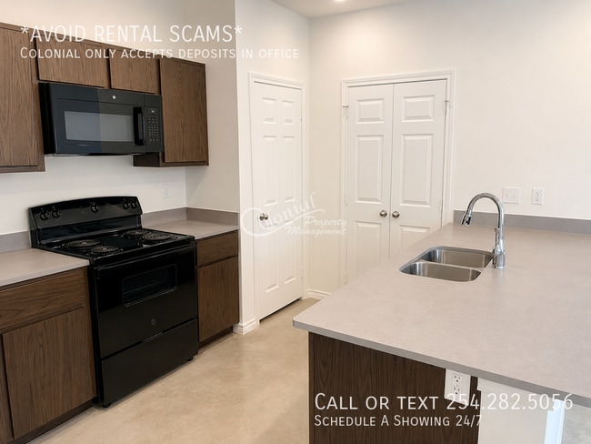 Photo - 1808 Ponca Trce Unit A