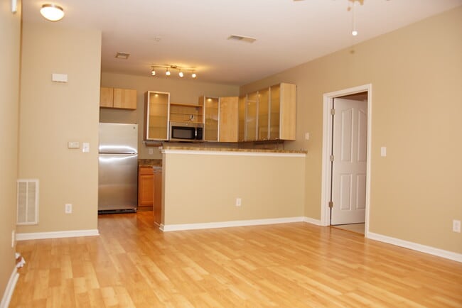 Photo - 1260 Duncan Gardens Dr Unit 1260