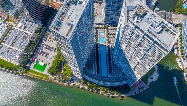 Building Photo - 475 Brickell Ave Unit 1208