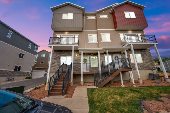 Photo - 67 S Walker Pl