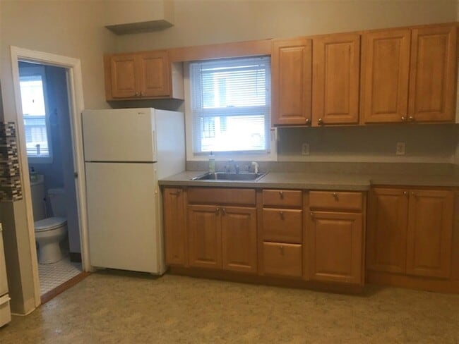 Photo - 61 Summer St Unit 1
