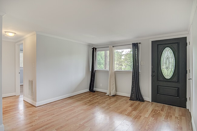 Photo - 8603 Haw River Rd