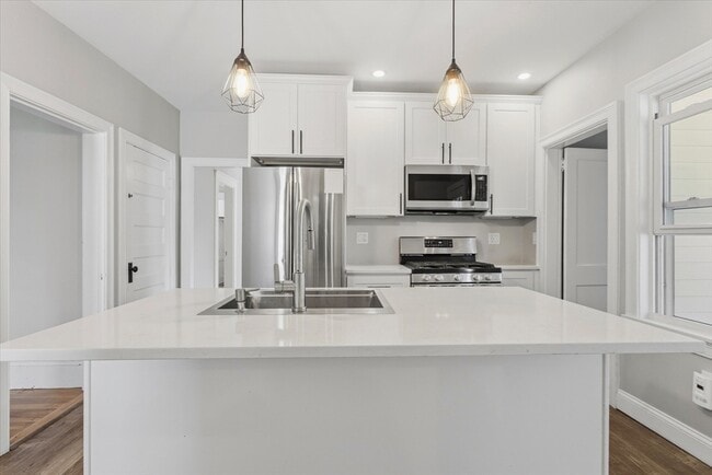 Photo - 454 Quarry St