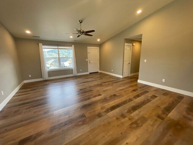 Photo - Newer 3 bedroom 2 bath house in Winston