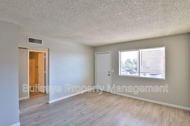 Photo - 859 W Ray Rd