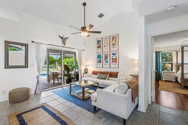 Photo - 16881 Rustic Rd