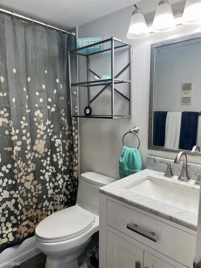 Photo - 1 br, 1.5 bath Condo - 1391 S Ocean Blvd A... Unit Apt 303