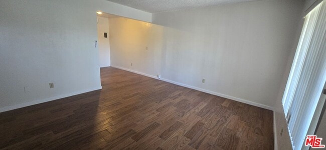 Photo - 2458 Normandie Ave Unit 3