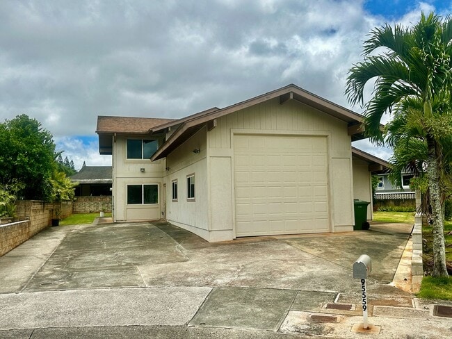 Building Photo - 4 bedroom 2.5 bath single family home in Mililani