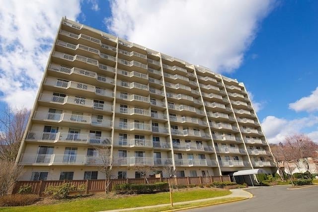 Building Photo - 1055 River Rd Unit PH 04 Rental