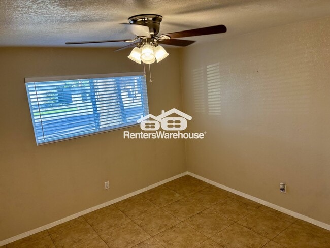 Building Photo - 6809 E Avalon Dr