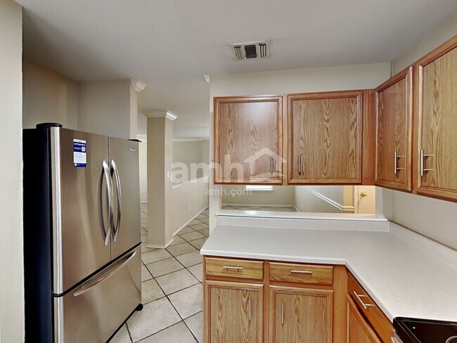 Photo - 10711 N Shaenridge