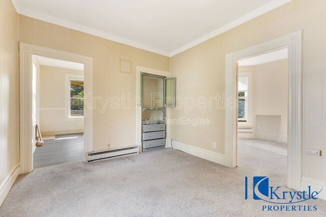 Building Photo - 711 Carolina St