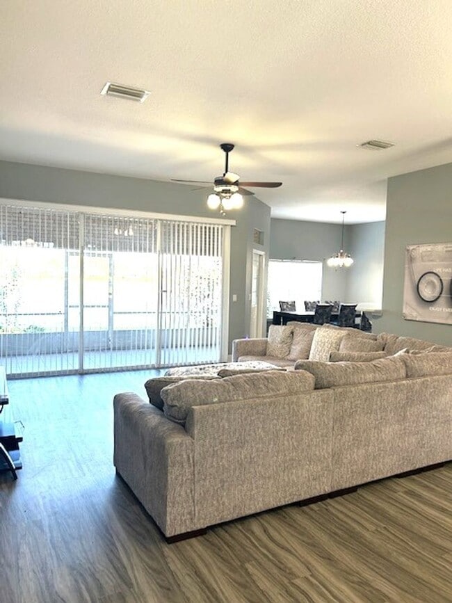 Photo - 3 bedroom, 2 bath home