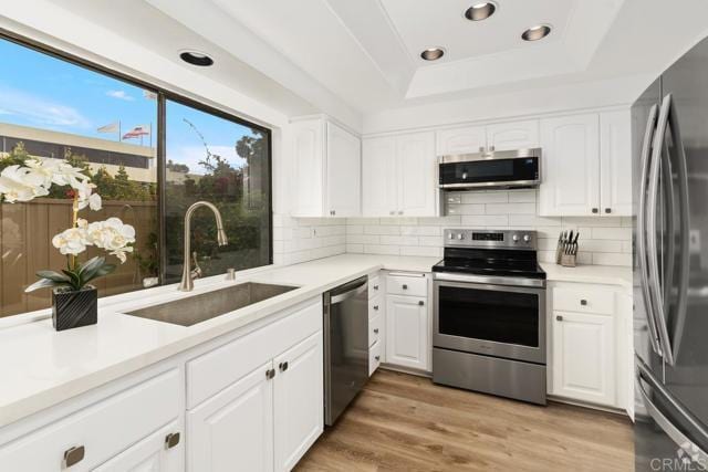 Building Photo - 836 S Sierra Ave Rental