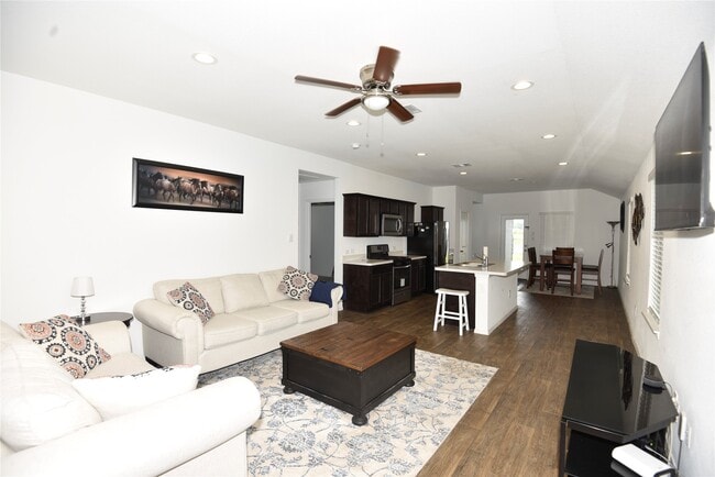 Photo - 16684 Lonely Pines Dr