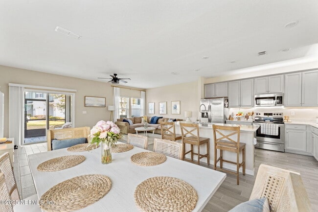 Photo - 488 Albany Bay Blvd