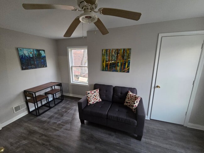 Photo - 2259 Potomac Ave