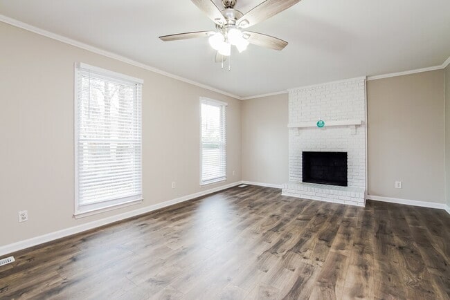 Photo - 601 Yates Pl
