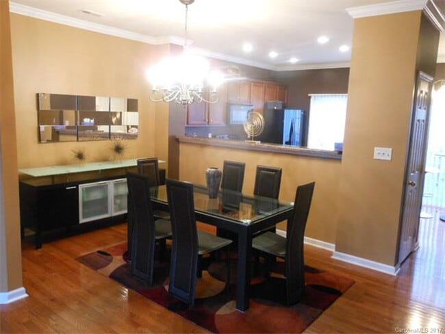 Photo - 14136 Winford Ln